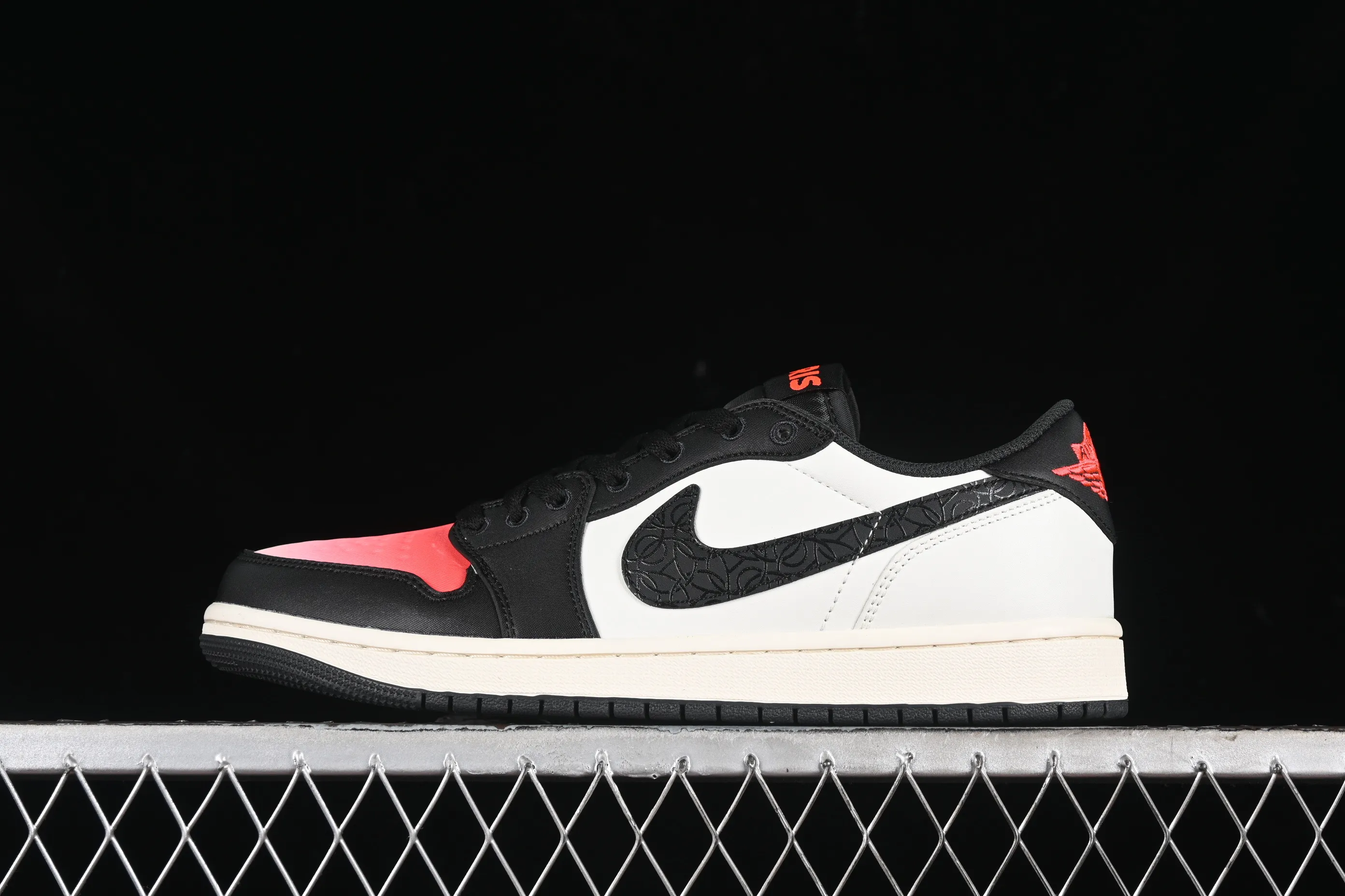 All categories Air Jordan Jordan series basketball shoes Air Jordan 1 Low Air Jordan 1 Low AJ1 Joe 1 gradient Chinese red low-top cultural casual sneakers HF8828-100